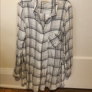 Cloth and Stone plaid tunic button up